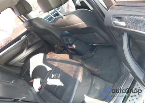 2007 BMW X5 3.0Si z USA, uszkodzony, nr VIN 5UXFE435X7L017809